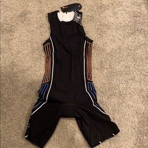 NWT Blueseventy TX3000 Tri suit Size men's Small